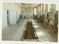 1981: Værkstedet nyistandsat og rengjort i forbindelse med firmaets 25 års jubilæum.