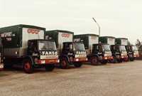 1979: Fem nye Bedford`s med syv meter alu lad.