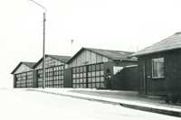 1966: Garageanlæg på Tulipanvej 18, Farsø - 8 porte.