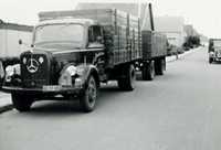 1960: Mercedes L 315 årgang 1960 med afhænger til kreaturkørsel