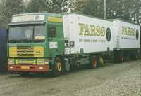 1995: Volvo F12 Globetrotter med køleanhænger.